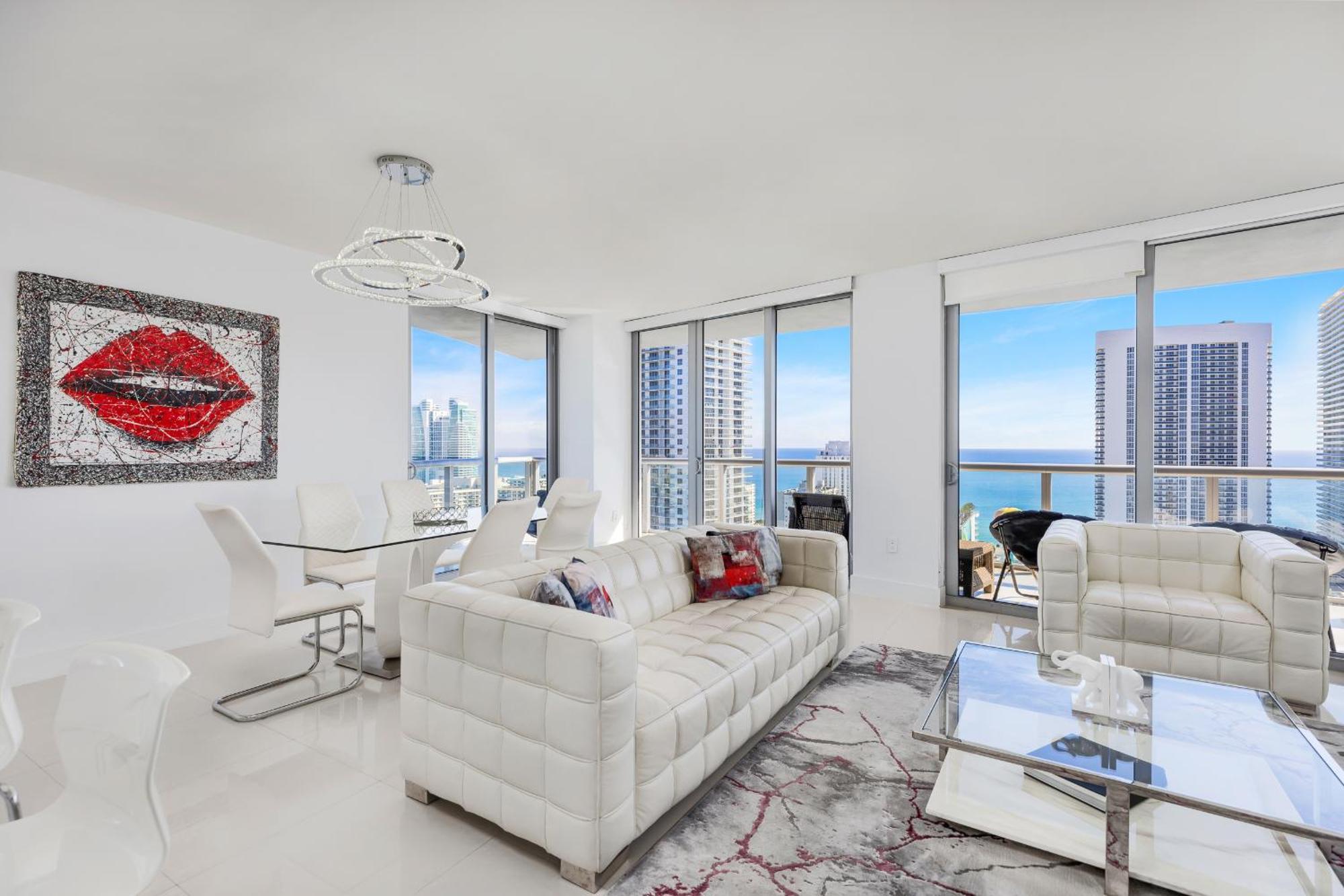 Resort-Style Living With Direct Ocean Views - 3Br Beauty Hallandale Beach Exterior foto