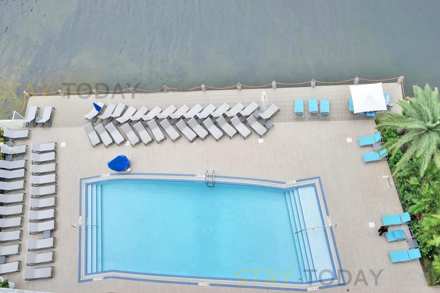 Resort-Style Living With Direct Ocean Views - 3Br Beauty Hallandale Beach Exterior foto